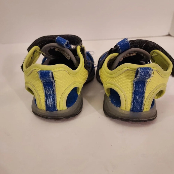 Carter's Baby Boy Blue, Green and Gray Ocean Lighted Sandals in Size 5 - Picture 4 of 12